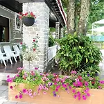 Corredoura Garden 3* Caldelas