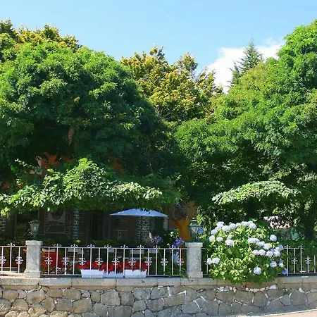 Corredoura Garden 3* 칼데라스