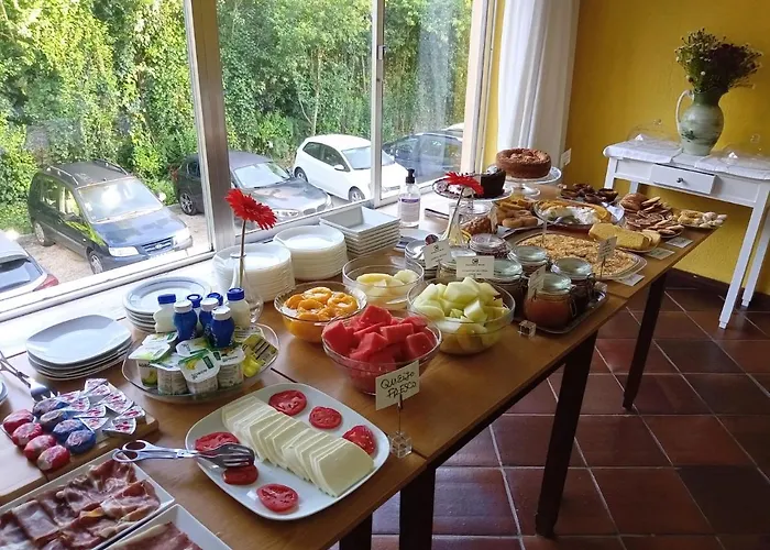 Konukevi Corredoura Garden