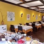 Pensión Corredoura Garden