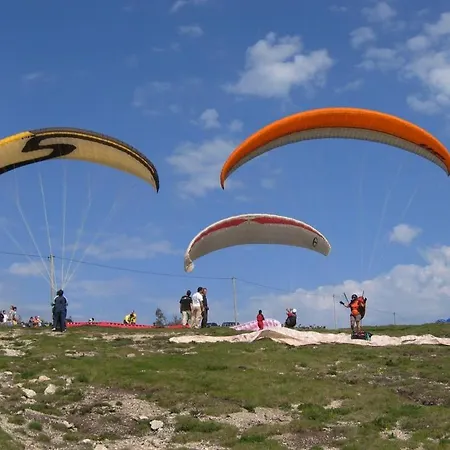 Corredoura Garden Guest house Caldelas