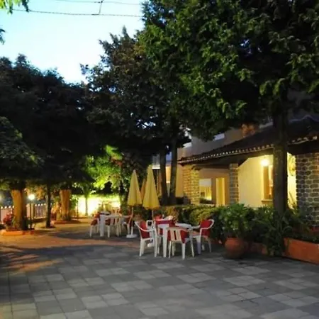 Corredoura Garden 3* Caldelas
