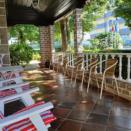 Corredoura Garden Pensionat Caldelas