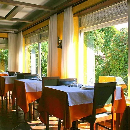 Corredoura Garden Guest house Caldelas