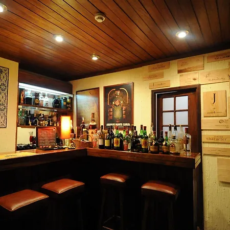 Corredoura Garden Guest house Caldelas