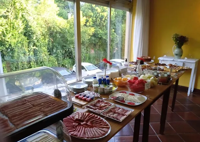 Corredoura Garden Penzion Caldelas