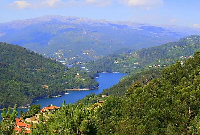 Corredoura Garden 3* Caldelas