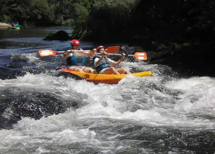Corredoura Garden Gæstehus Caldelas