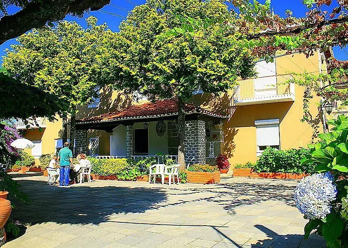 Corredoura Garden 3* Caldelas